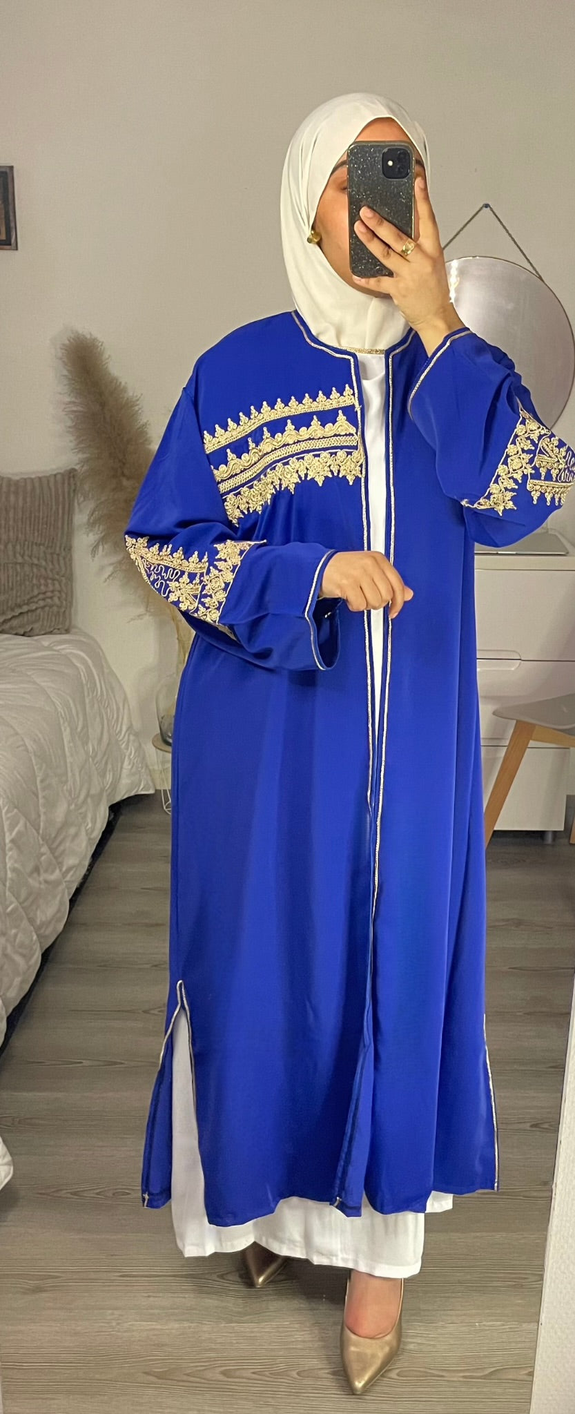 CAPE BRODER ORIENTAL