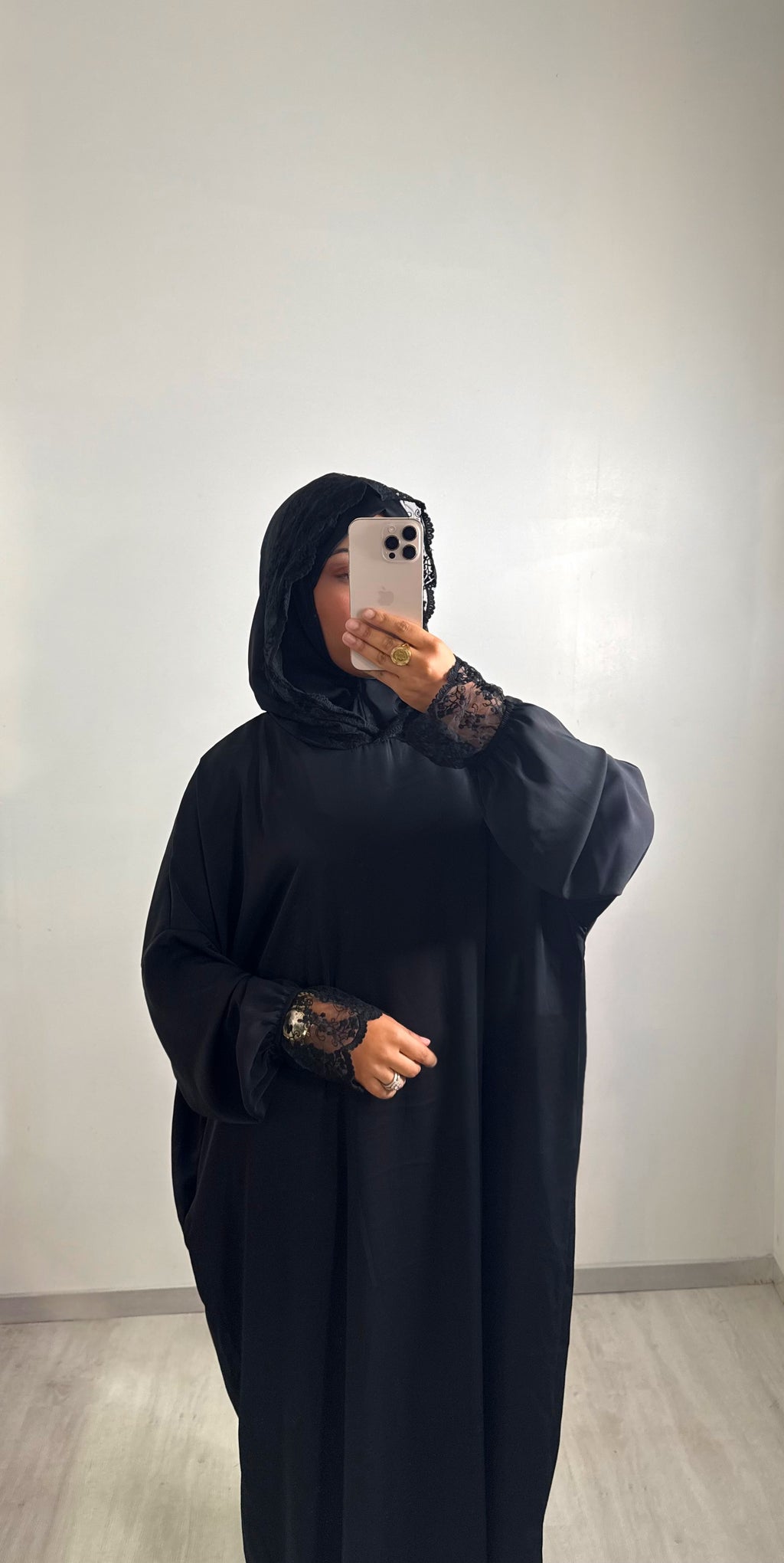 Robe de prières dentelle - Noir