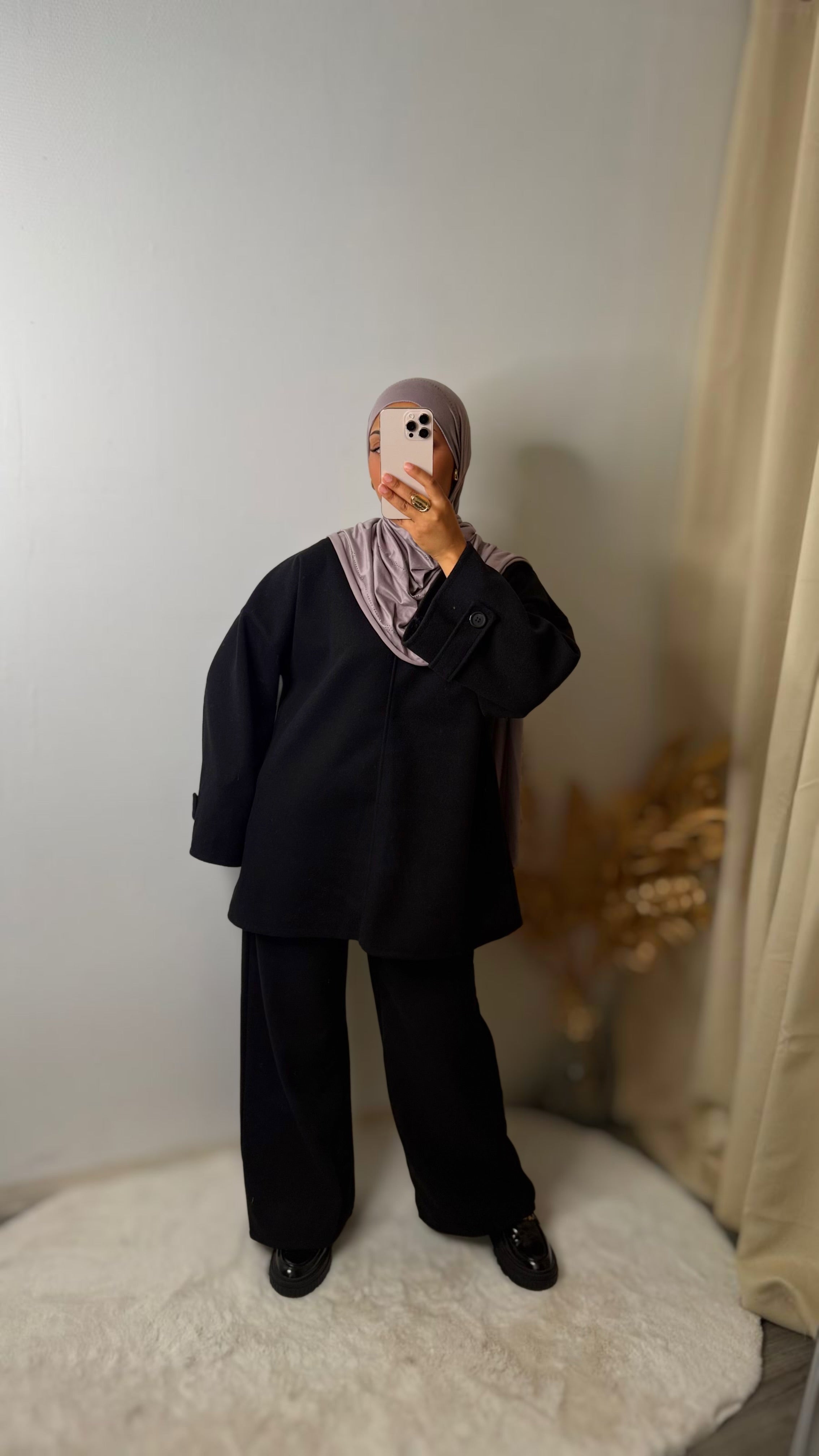 ENSEMBLE DOUX EN MAILLE – NOIR CLASSIQUE